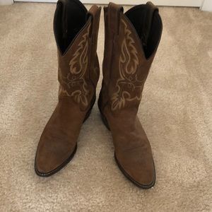Brown Cowboy Western Boots - Size 8